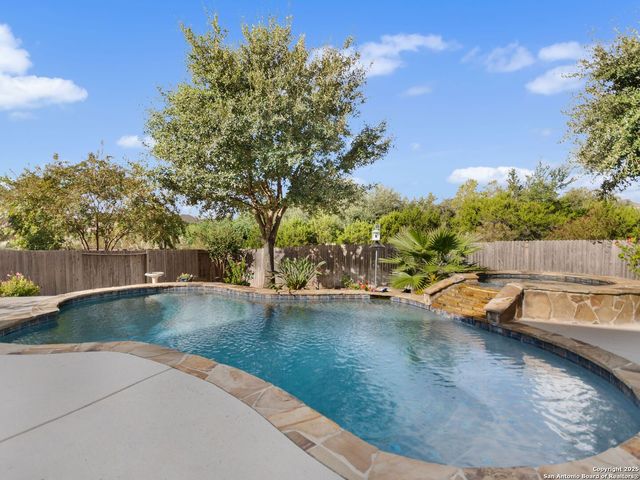 25715 Stormy Ridge, San Antonio, TX 78255