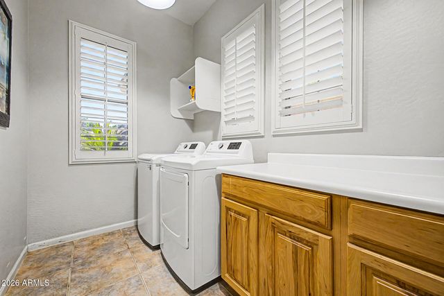 6530 S BOGLE Avenue, Chandler, AZ 85249