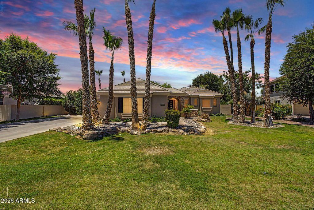 6530 S BOGLE Avenue, Chandler, AZ 85249
