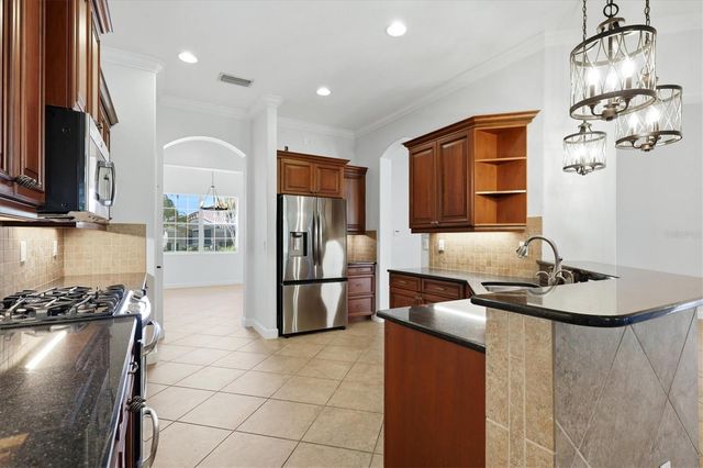 262 MONTELLUNA DRIVE, North Venice, FL 34275