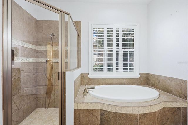262 MONTELLUNA DRIVE, North Venice, FL 34275