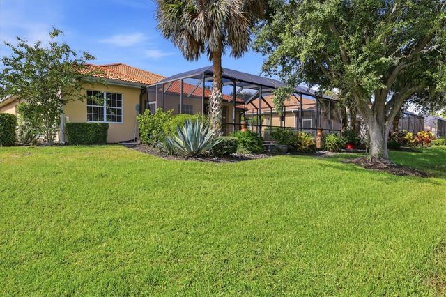 262 MONTELLUNA DRIVE, North Venice, FL 34275