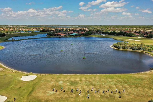 262 MONTELLUNA DRIVE, North Venice, FL 34275