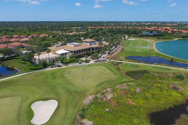 262 MONTELLUNA DRIVE, North Venice, FL 34275