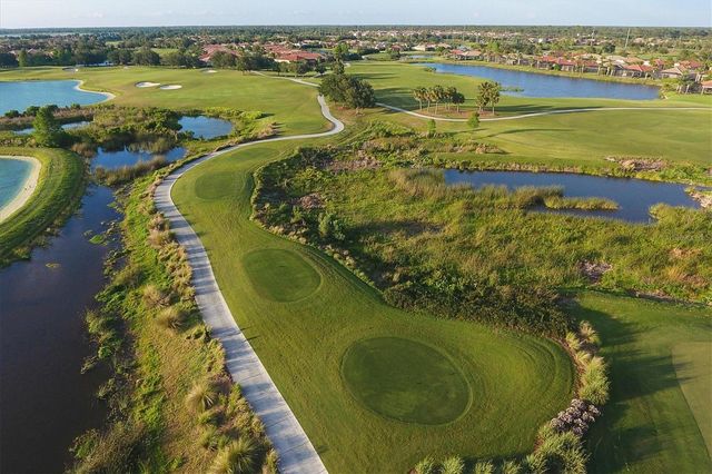 262 MONTELLUNA DRIVE, North Venice, FL 34275