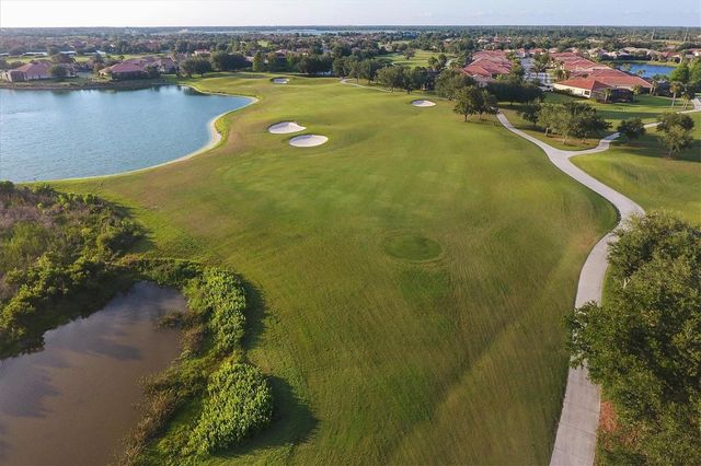 262 MONTELLUNA DRIVE, North Venice, FL 34275