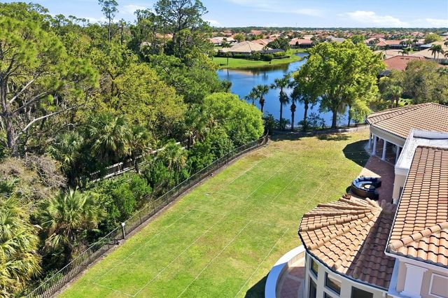 262 MONTELLUNA DRIVE, North Venice, FL 34275