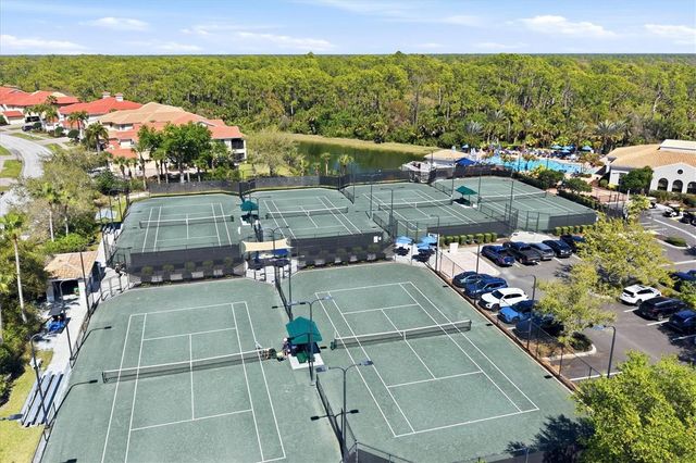 262 MONTELLUNA DRIVE, North Venice, FL 34275