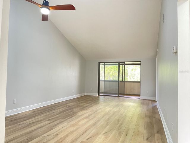 5395 VINELAND ROAD S, Orlando, FL 32811