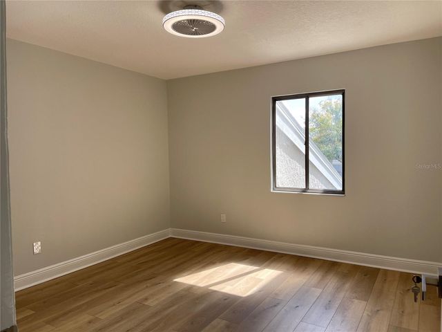 5395 VINELAND ROAD S, Orlando, FL 32811