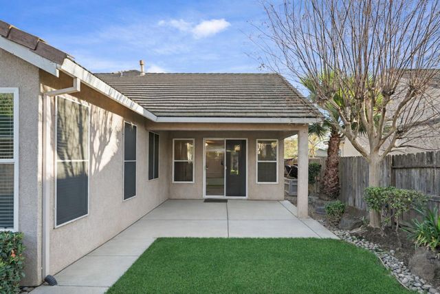 1911 Lexington Dr, Lodi, CA 95242