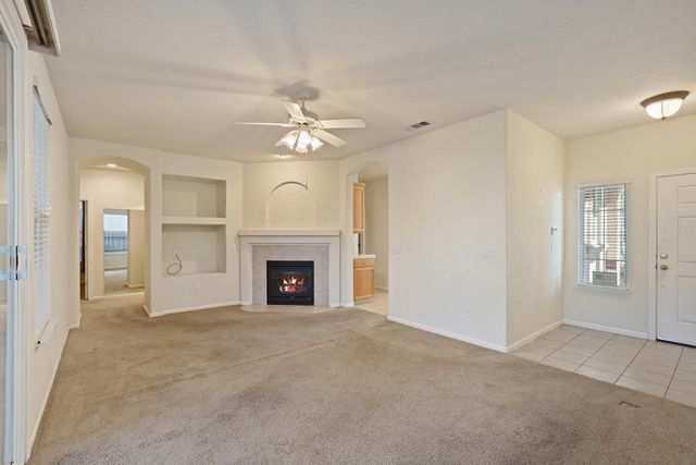 1911 Lexington Dr, Lodi, CA 95242