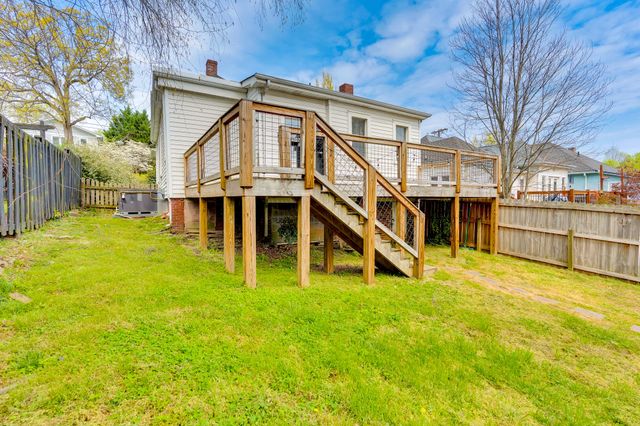 532 Barton Avenue, Chattanooga, TN 37405
