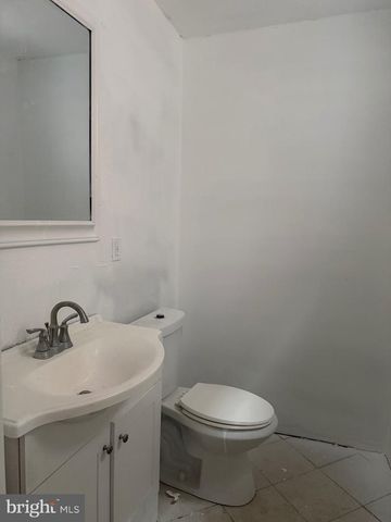 2220 MOUNT HOLLY ST, Baltimore, MD 21216