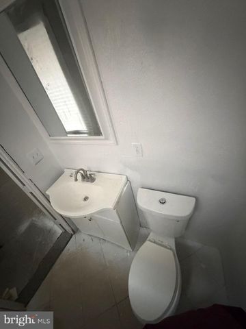 2220 MOUNT HOLLY ST, Baltimore, MD 21216