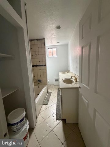 2220 MOUNT HOLLY ST, Baltimore, MD 21216