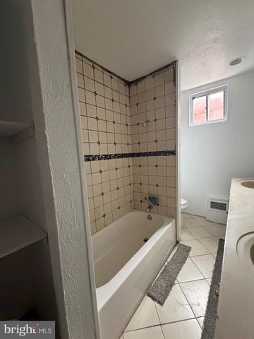 2220 MOUNT HOLLY ST, Baltimore, MD 21216