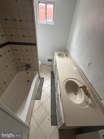 2220 MOUNT HOLLY ST, Baltimore, MD 21216