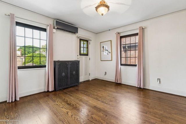 18025 Muirland Street, Detroit, MI 48221