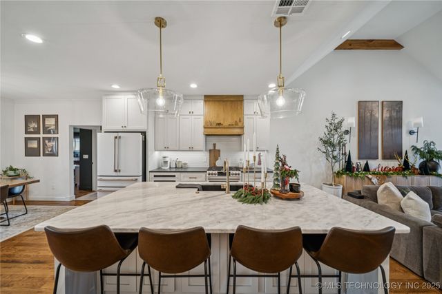 2620 S Piguet Lane, Claremore, OK 74019