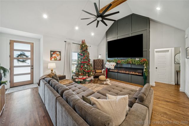 2620 S Piguet Lane, Claremore, OK 74019