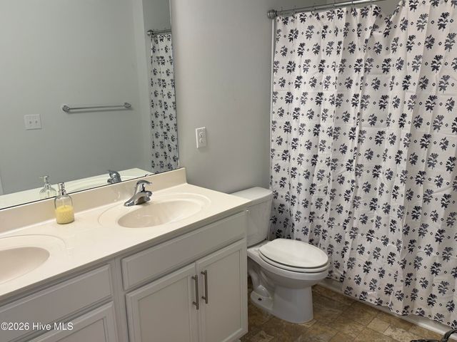 559 Golden Villas Drive, Rocky Mount, NC 27804