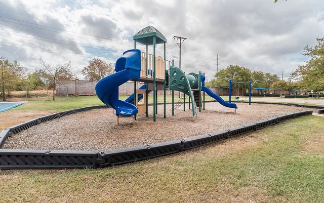 3351 Garrett Drive, Irving, TX 75062