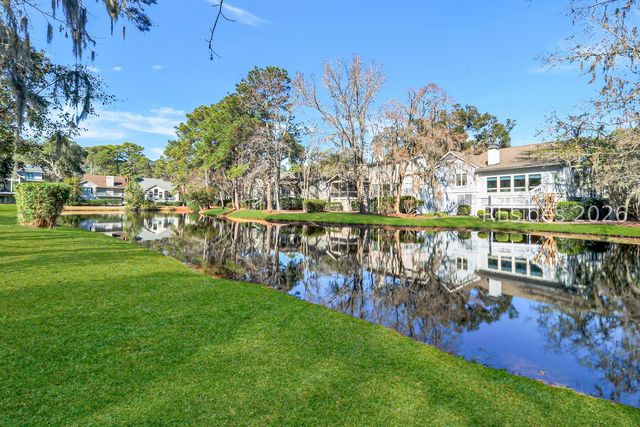 25 Shell Ring Rd, Hilton Head Island, SC 29928