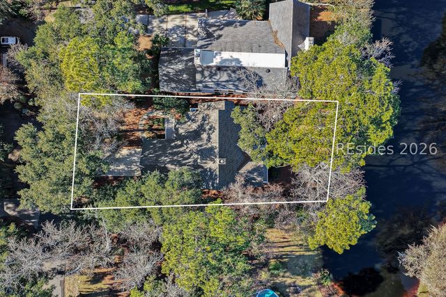 25 Shell Ring Rd, Hilton Head Island, SC 29928