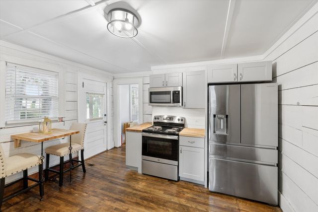 68 Centenary Avenue, Laconia, NH 03246