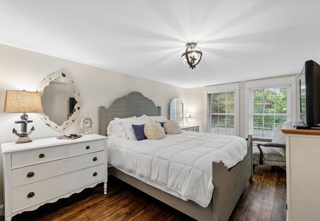 68 Centenary Avenue, Laconia, NH 03246