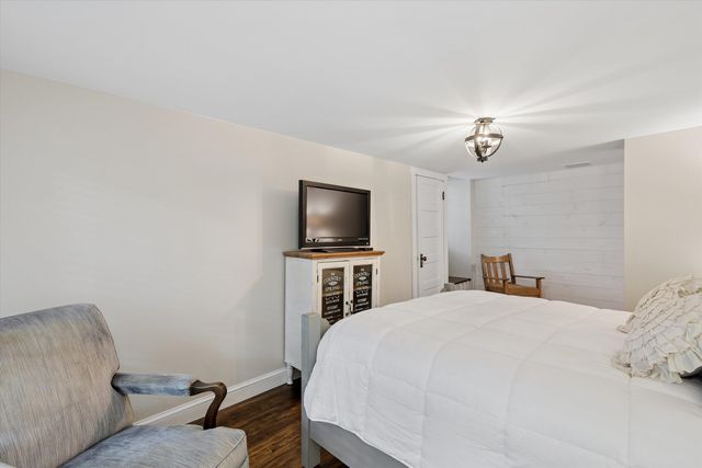 68 Centenary Avenue, Laconia, NH 03246
