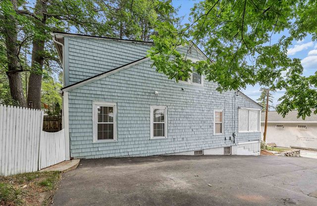 68 Centenary Avenue, Laconia, NH 03246
