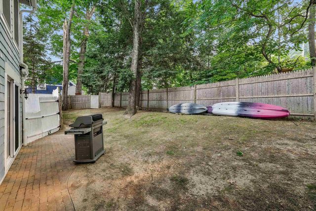 68 Centenary Avenue, Laconia, NH 03246
