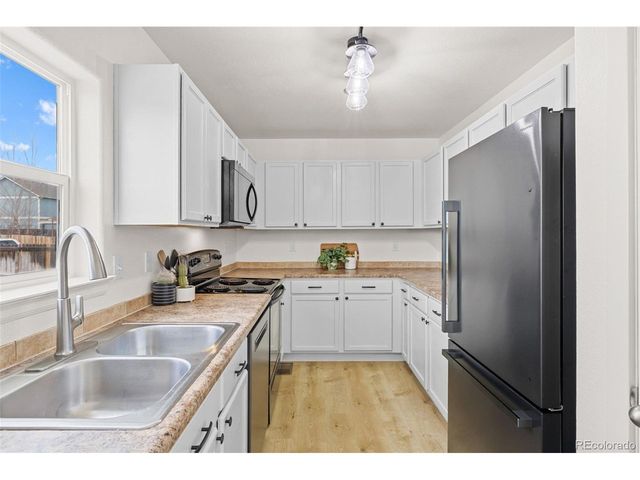 2773 Rose Hill St, Strasburg, CO 80136