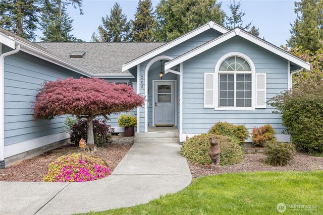 205 Sunset Place, Sequim, WA 98382