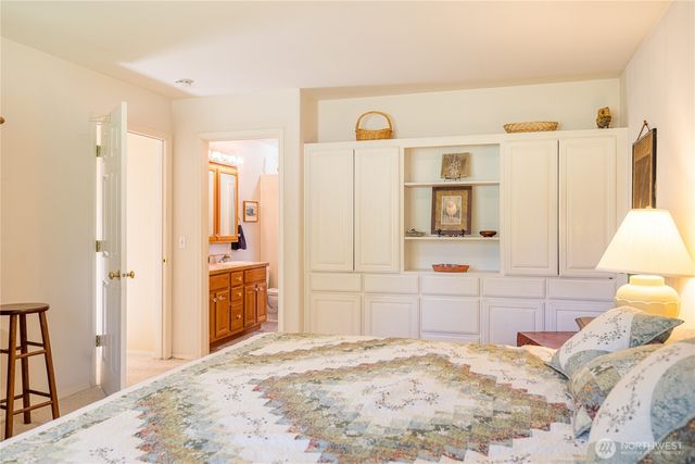 205 Sunset Place, Sequim, WA 98382