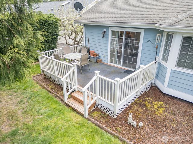 205 Sunset Place, Sequim, WA 98382