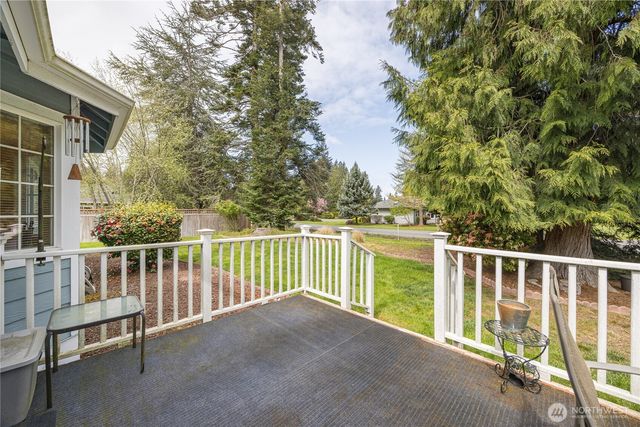 205 Sunset Place, Sequim, WA 98382