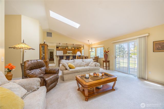 205 Sunset Place, Sequim, WA 98382