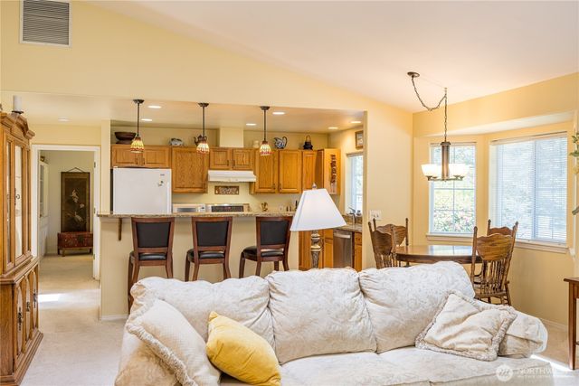 205 Sunset Place, Sequim, WA 98382