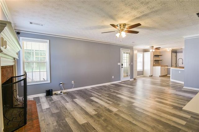 160 Stewart Hollow Lane, Covington, GA 30016