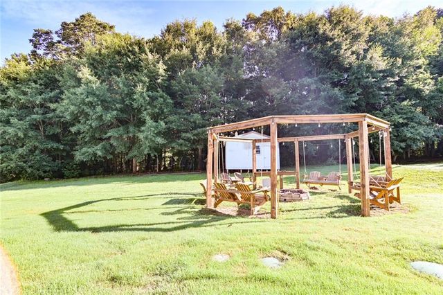 160 Stewart Hollow Lane, Covington, GA 30016