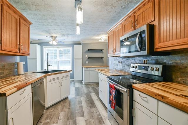 160 Stewart Hollow Lane, Covington, GA 30016