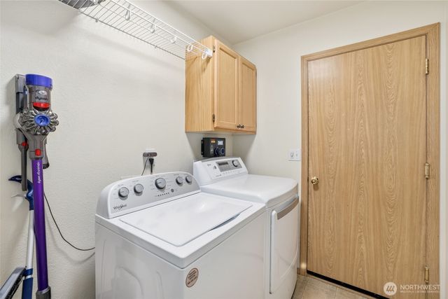 1630 Sundrop Lane SE, Tumwater, WA 98501