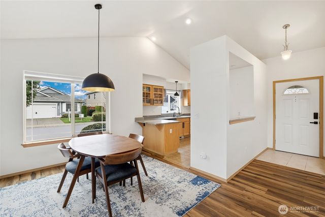 1630 Sundrop Lane SE, Tumwater, WA 98501