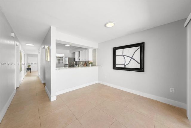 31 NW 108th Court, Miami, FL 33172