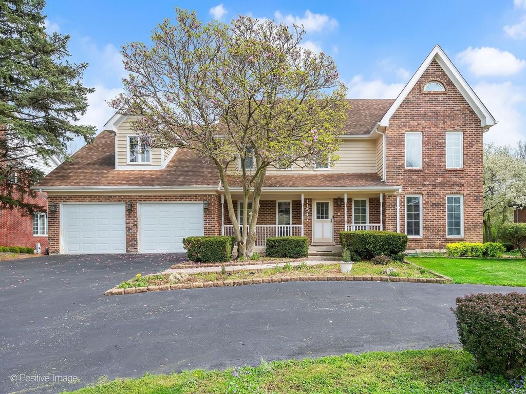 11547 Burr Oak Lane, Burr Ridge, IL 60527