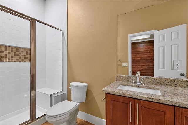403 S 4th Street, Bonham, TX 75418