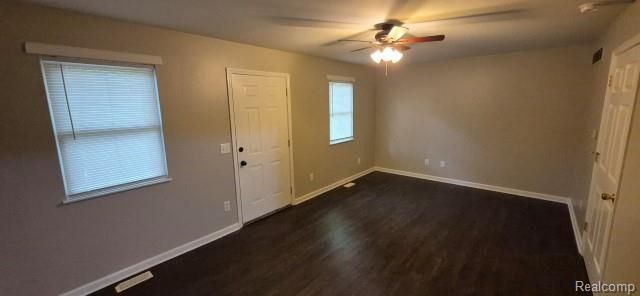 2443 Hester Court, Keego Harbor, MI 48320
